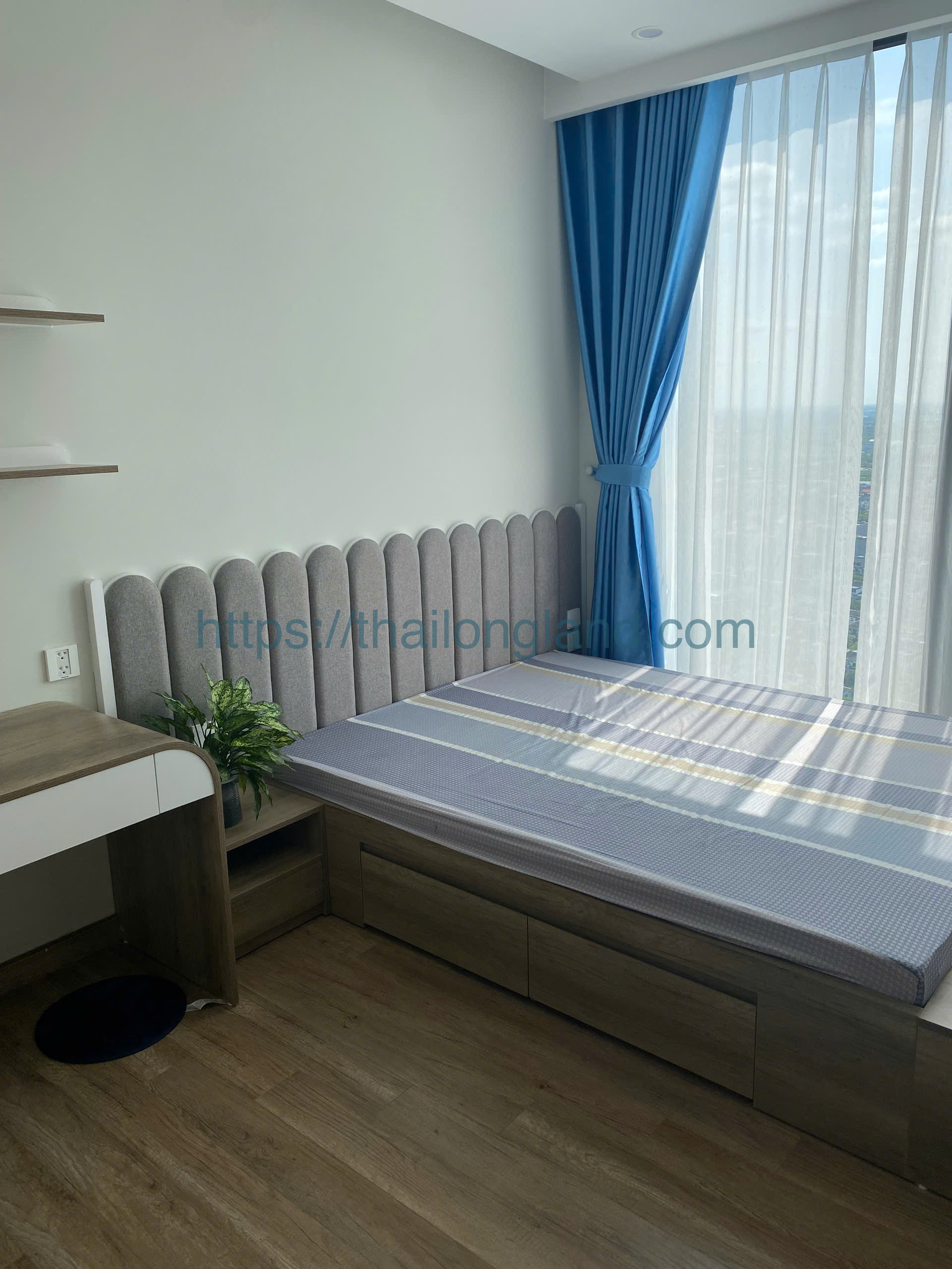Bán căn hộ 2 ngủ 67m2 toà R1 Onsen Ecopark Đủ đồ